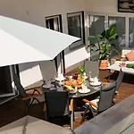 M8 - Zentral Und Exklusiv Auf 290 M2 *