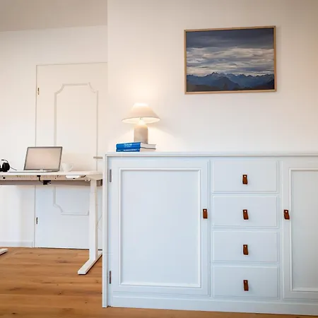 Apartment M8 - Zentral Und Exklusiv Auf 290 M2